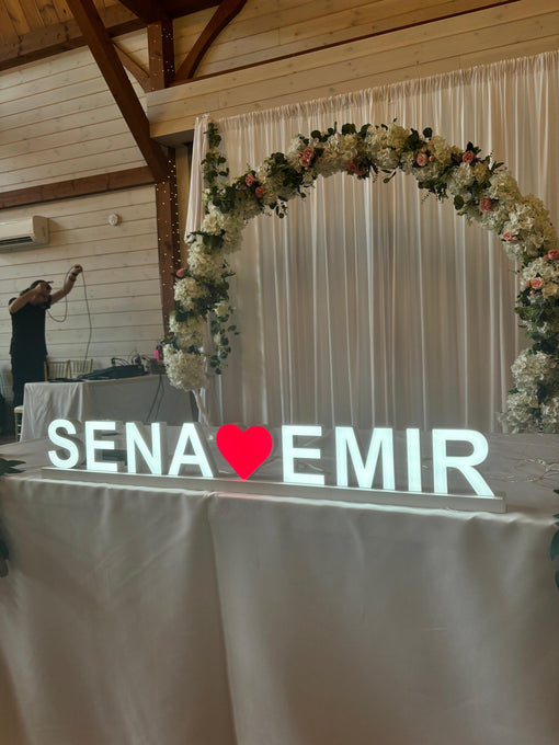5 Creative Ways to Use LED Letters in Weddings